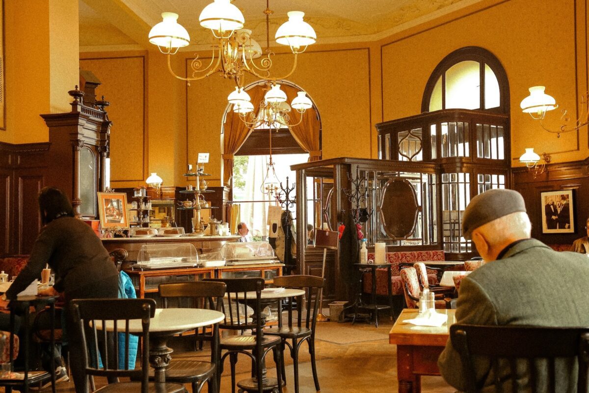 culture in vienna: konditorei